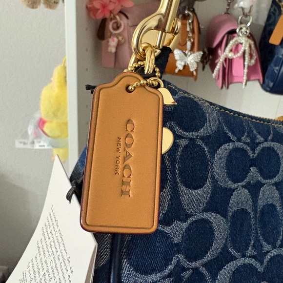 Coach Ashton Signature Canvas Denim Bag - Picture 3 of 13